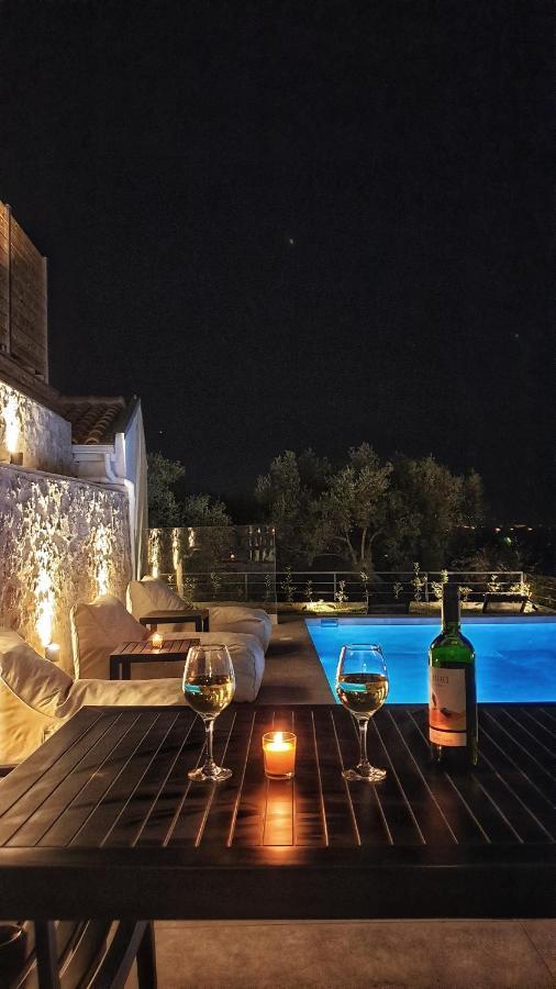 Nemesis Luxury Villas Apolpaina Ngoại thất bức ảnh