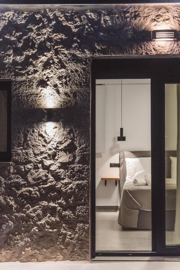Nemesis Luxury Villas Apolpaina Ngoại thất bức ảnh